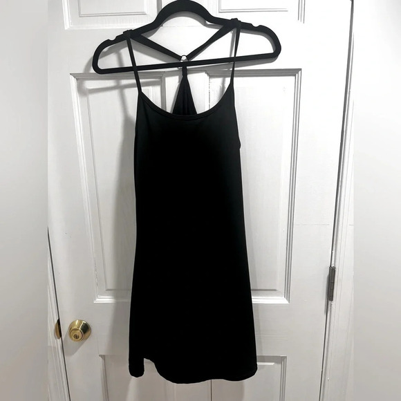 Max Studio performance tennis dress has built in shorts and pockets size small - Picture 2 of 5